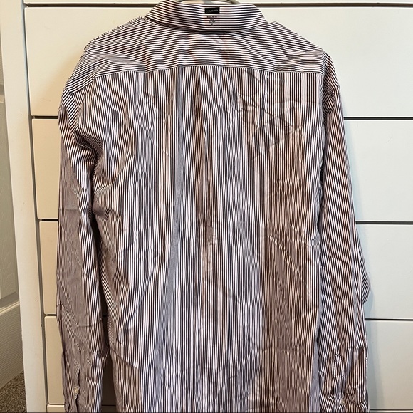 Van Heusen Maroon & White Stripe Button Down Shirt NWT - Picture 3 of 6